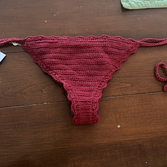 Frankie’s Bikini bottom NWT size Small. Mackenzie crochet bottom. Red - Picture 3 of 4